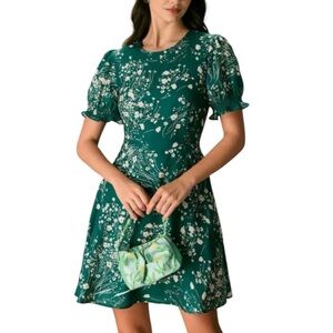 Rihoas Emerald Green Satin Floral Mini Dress XS Puff Sleeve Fit & Flare NWT